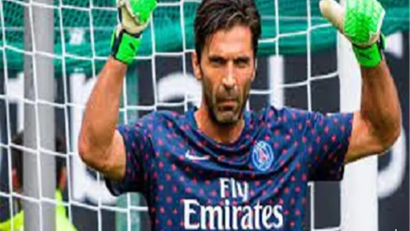 بوفون يدخل دائرة اهتمامات اندية الدوري السعودي
