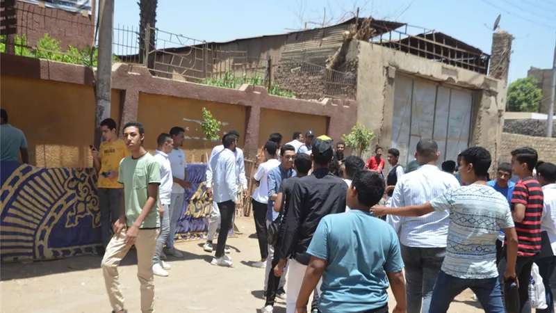 شكاوى من صعوبة نسبية بامتحانى الفيزياء والتاريخ بالأقصر