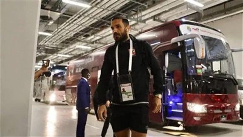 شاهد.. حافلة الأهلي تصل ملعب السلام لمواجهة فيوتشر بالدوري