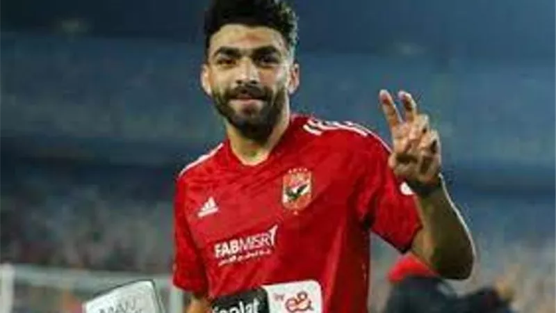 رسميا .. الاهلى وسموحة يتفقان .. حسام حسن بالأزرق وخالد عبد الفتاح بالأحمر