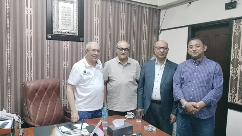 العمدةوعواجه وعبدالمحسن يعلنون إنضمامها لكتيبة مستقبل وطن أسيوط