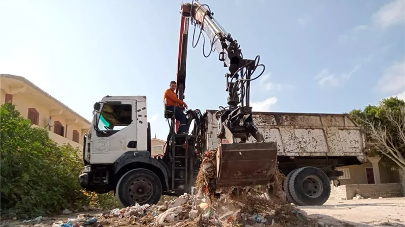 رفع 23 ألف طن مخلفات صلبة من الأسكندرية في العيد