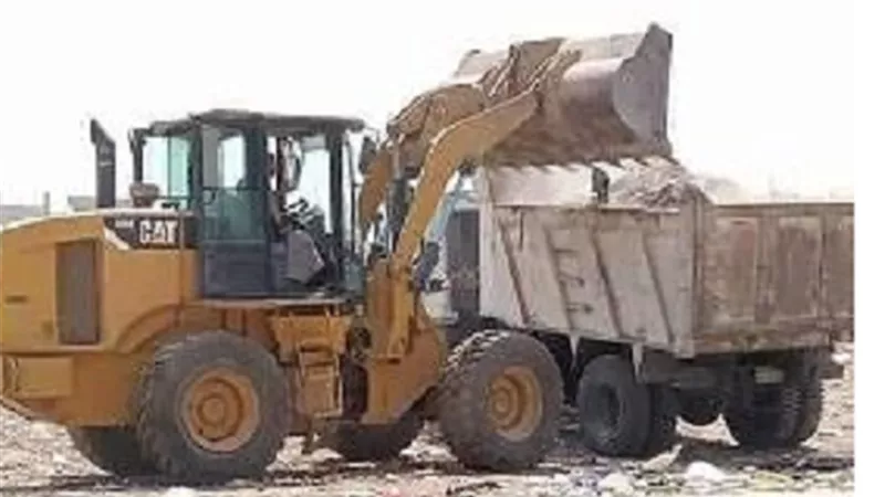 الوحدات المحلية بالمنيا تواصل حملات النظافة وإزالة الإشغالات
