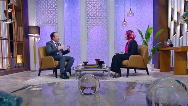 بالفيديو.. استشارى تغذية: كلوا الطعام زى ما ربنا خلقه لهذا السبب