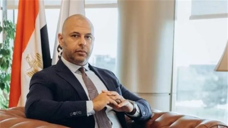 الدكاني: استقرار سعر الصرف من أهم دعائم عودة المستثمرين للسوق