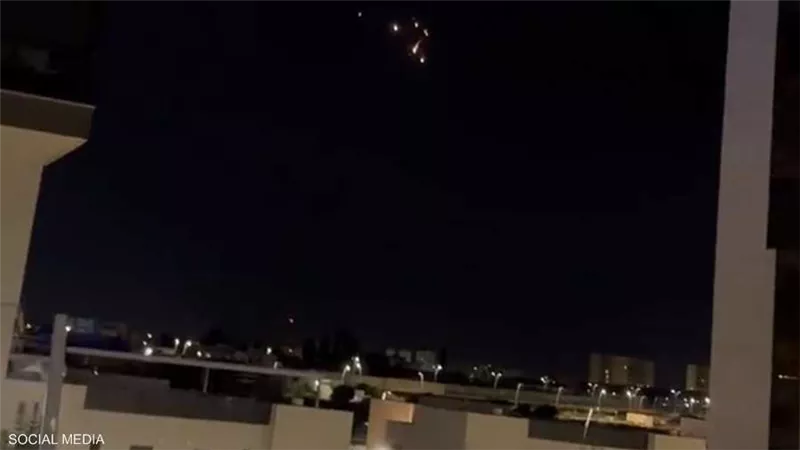 بالفيديو.. القبة الحديدية تعترض صواريخ أطلقت من غزة