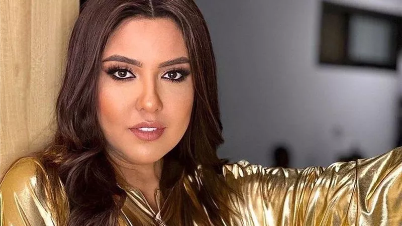 نقل والد مي كساب للعناية المركزة بعد تدهور حالته الصحية