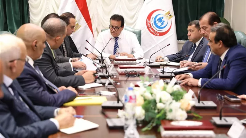 عبدالغفار يوجه بوضع خطة لمتابعةالمواطنين المنتفعين من