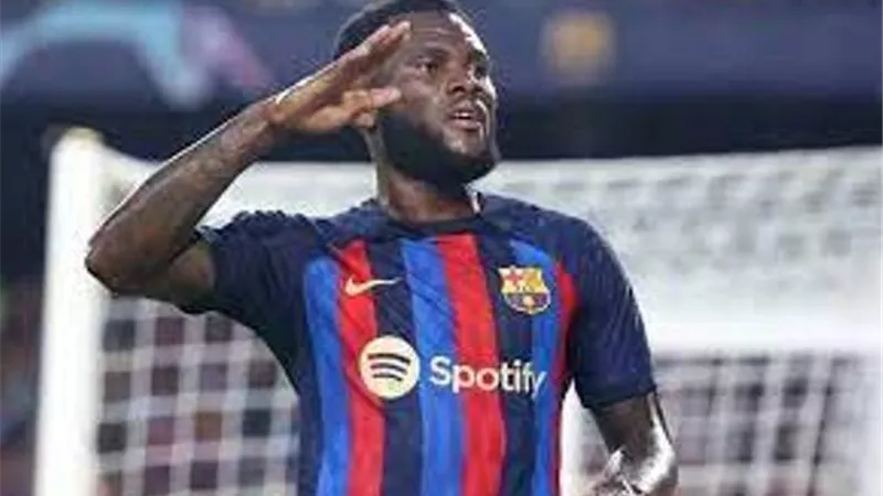 موندو ديبورتيفو: رئيس النصر السعودى فى برشلونة من اجل ضم 