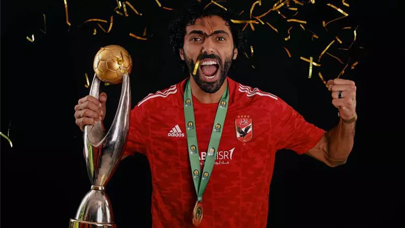 كيف واجه حسين الشحات شائعات رحيله عن الاهلى؟