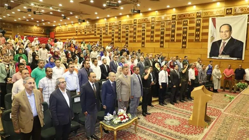 محافظ المنيا يشهد احتفالية قصر الثقافة بذكرى ثورة 30يونيو