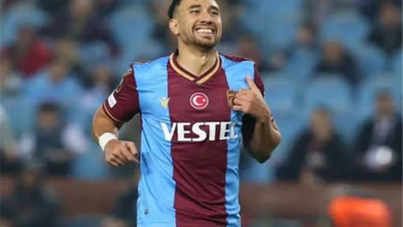 كواليس رحيل تريزيجيه عن أستون فيلا