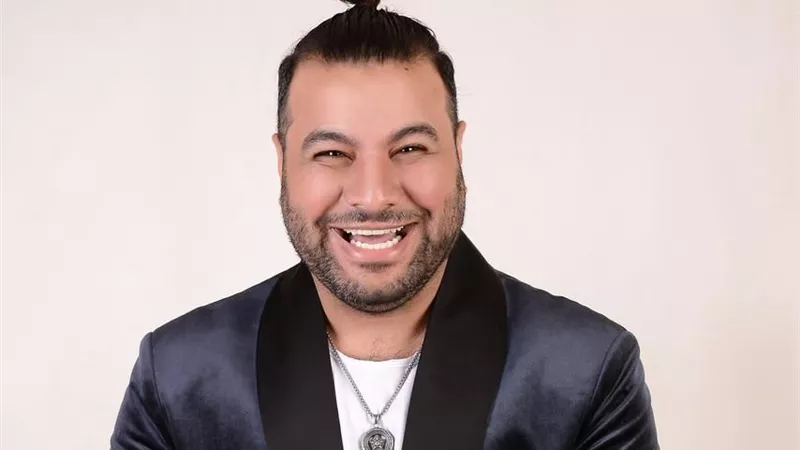 عمرو الجزار ينتهى من اجدد أغانيه 