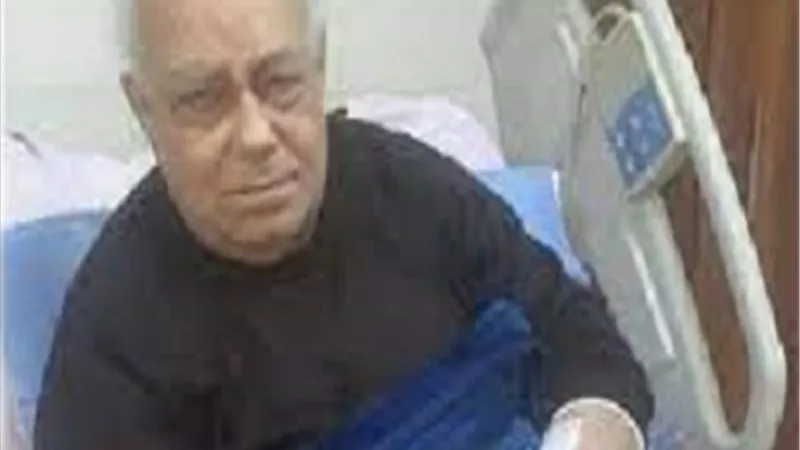شوقي حجاب فى خطر.. اتحاد الكتاب يتخلي عن علاجه.. 