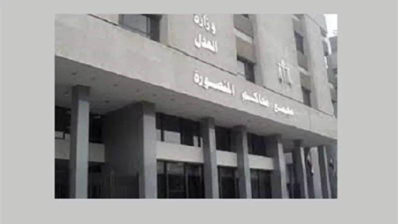 مصرع متهم قفز من نافذة الطابق الرابع اثناء عرضه علي النيابة