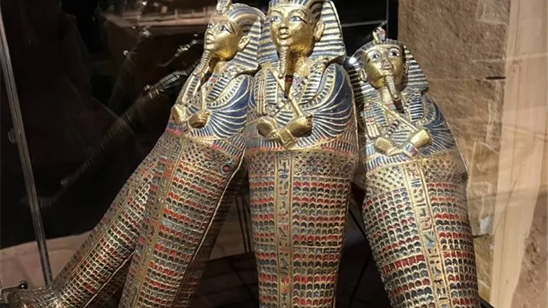 كنوز مقبرة توت عنخ آمون يعرض حاليا في موسكو