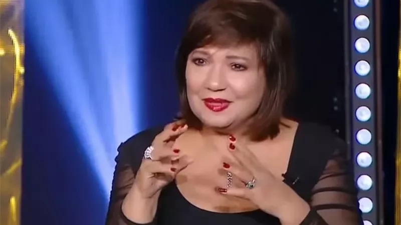 الليلة ..عايدة رياض ضيقة عمرو الليثى فى 