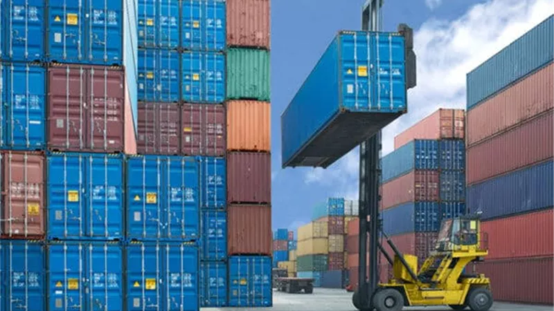 تداول 5 آلاف طن بضائع عامة ومتنوعة بموانئ البحر الأحمر