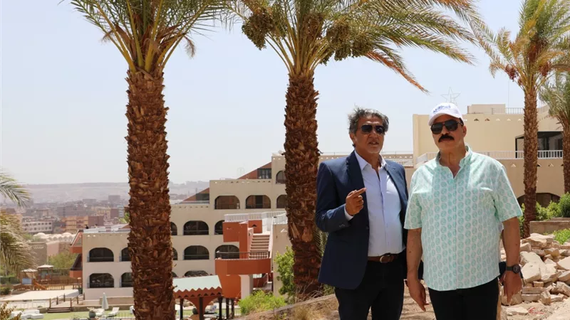 محافظ أسوان يتفقد أعمال التوسعات الجارية بأحد المنشآت الفندقية