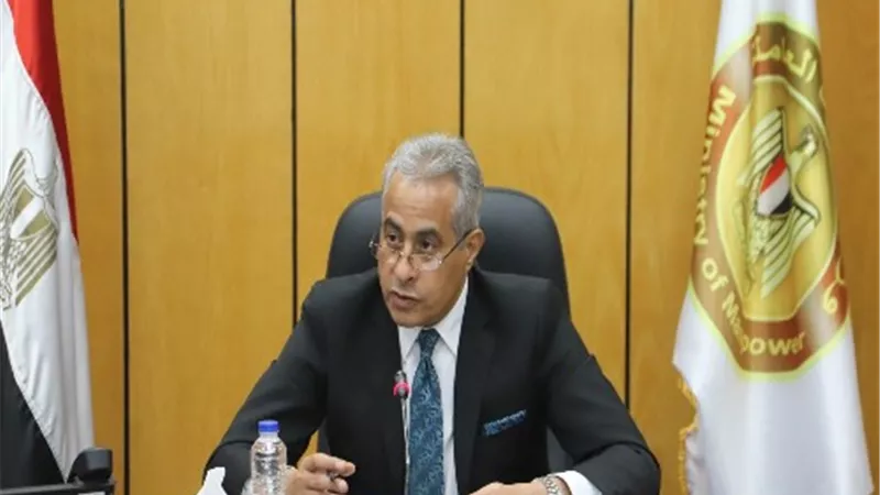 وزارة العمل.. تعيين 8 آلاف و303 من ذوي الهمم في 6 أشهر