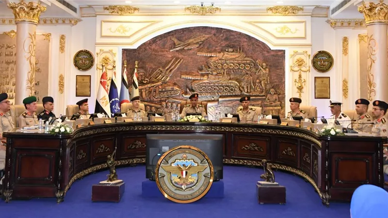 70 % لـ الحربية والدفاع الجوي.. و65% للبحرية.. و55 % للجوية.. ننشر قواعد التنسيق بالكليات العسكرية للثانوية العامة 2023