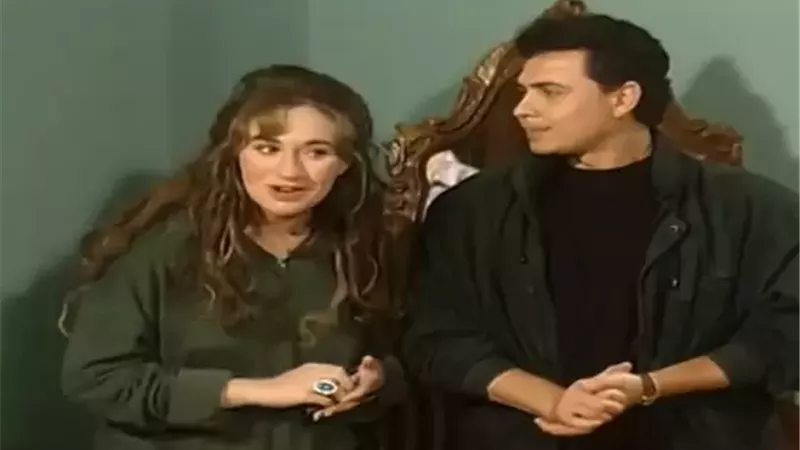ايناس مكى تروى موقف مع نور الشريف فى 