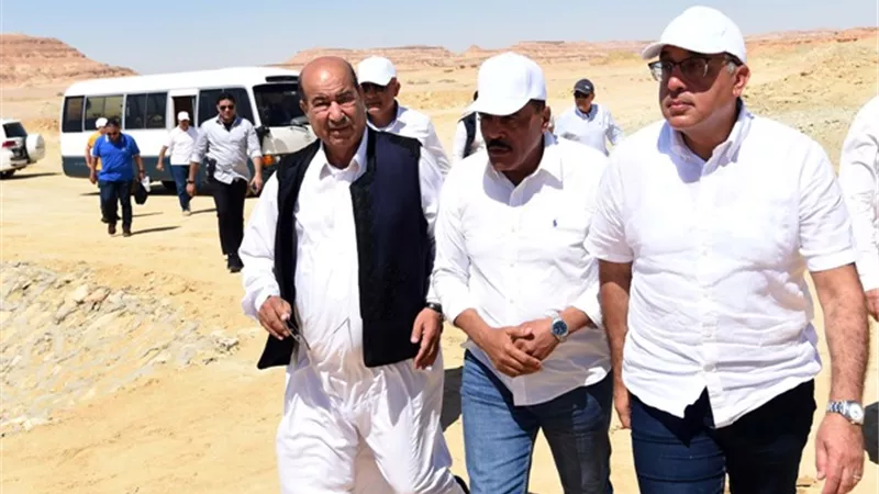 أحد مشايخ سيوة:الرئيس وجه بتلبية مطالب لم يلتفت لها أحد لعقود مضت