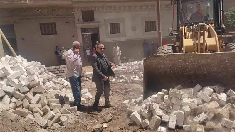 استرداد ٢٢٢ فدانا وإزالة ٨٦ حالة تعد فى ٤ مراكز بالمنيا