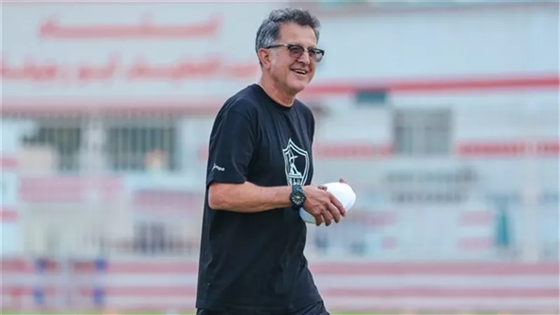 أوسوريو يحاضر لاعبي الزمالك.. ورسالة تحفيزية من عبدالهادي