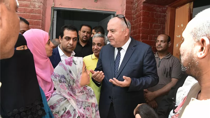 محافظ قنا يفاجئ مستشفى قوص المركزي..صور