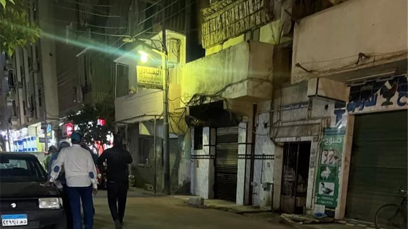 اصابة شقيقين في سقوط سقف غرفة بعقار بالسكة الجديدة في المنصورة