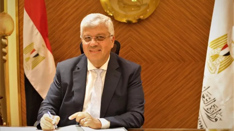 الموافقة على الدراسة بالتمريض والعلوم الصحية بالمنصورة الجديدة