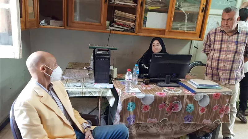 مسعود يتفقد عمل الفرق الطبية لمبادرة ١٠٠يوم صحةبوحدة شيبة