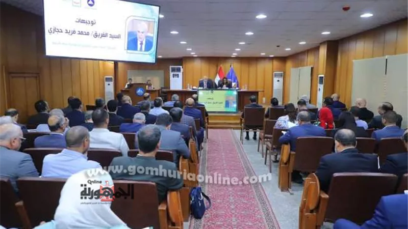 مستشار الرئيس ومحافظ دمياط يتابعان مشروعات مبادرة حياة كريمة