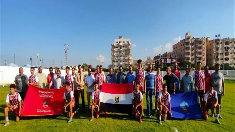 رئيس جهاز مدينه النوباريه يفتتح الدورة الرياضية لكرة القدم