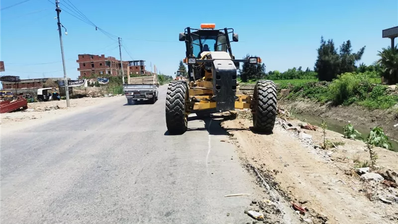 محافظ كفر الشيخ:رفع 255طن قمامىة و15 طن أتربة بـ14مراكزاً ومدينة
