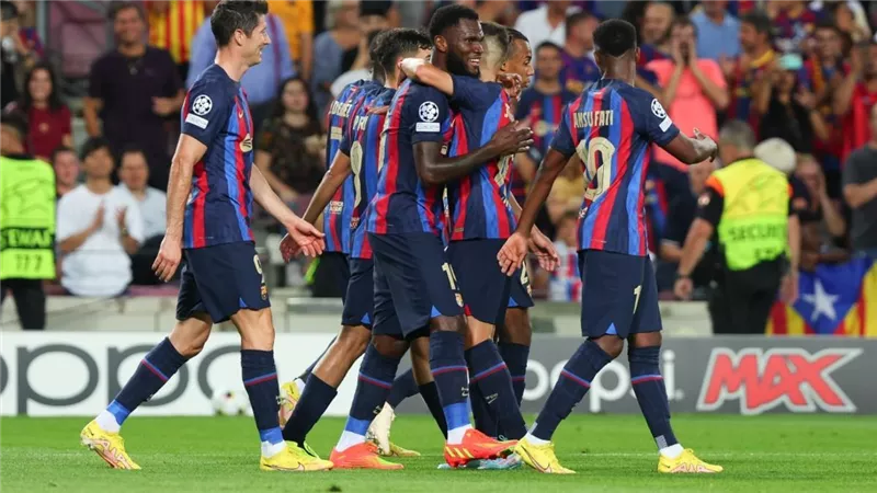 بعد كيسي.. نجم برشلونة يتلقى عرضا من الدوري السعودي