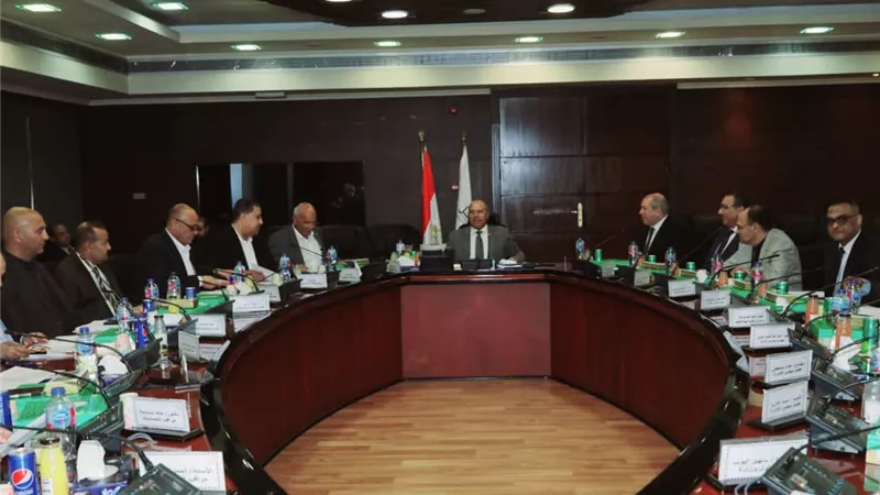 استثمارات بـ 500 مليون جنية لخدمة شبكة القطار الكهربائي السريع