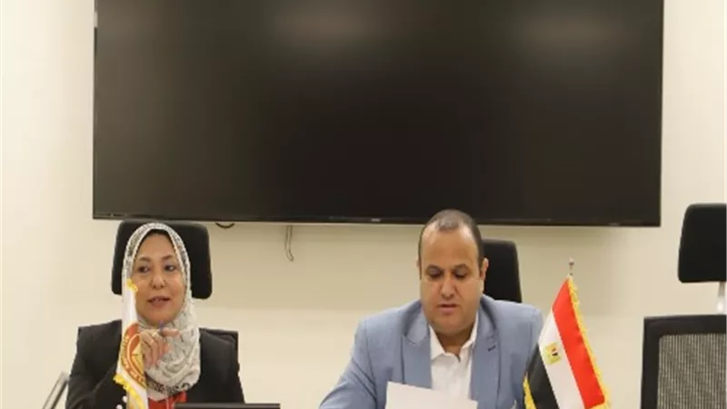 وزير العمل يوجه بسرعة إطلاق حملة للتوعيةبمخاطر الهجرة غير الشرعية