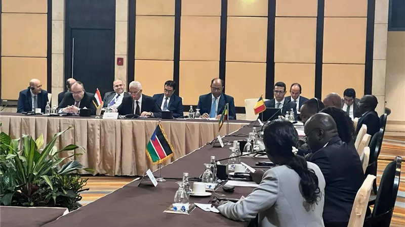 بدء الجلسة التحضيرية لقمة دول جوار السودان على مستوى كبار المسئولين بالقاهرة