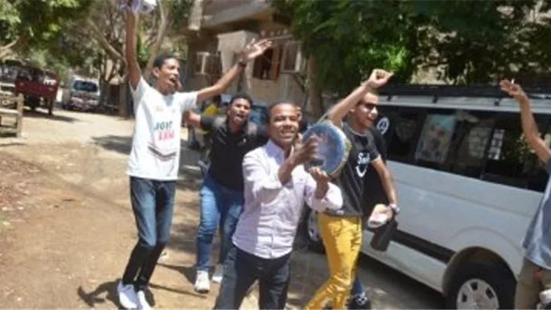 الفلسفة سهلة وتباين حول المنطق بالشعبة الأدبية بثانوية الأقصر