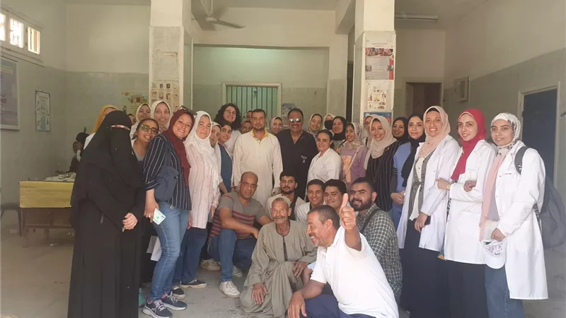 التحصين بلقاحى الحمى القلاعية والوادى المتصدع ببيطرى الأسكندرية