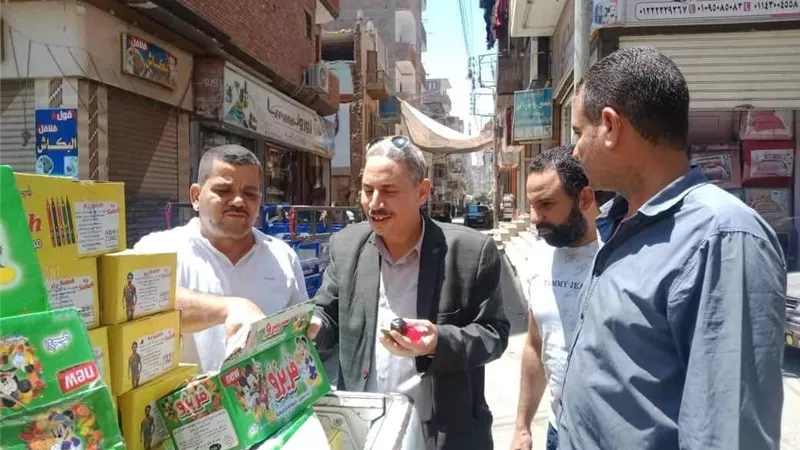 ٥٦ محضرا تموينيا خلال حملات رقابية في مركزين بالمنيا