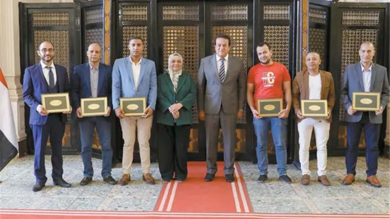 تكريم طاقم التمريض 