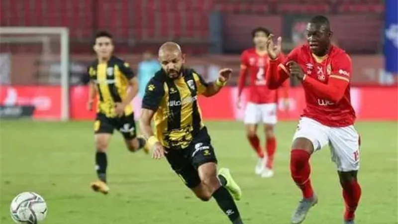 التعادل الإيجابي عنوان الشوط الأول لمباراة الأهلي والمقاولون