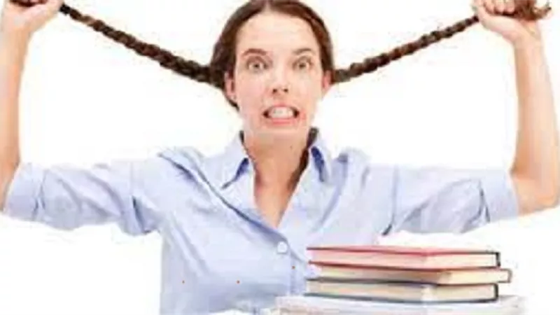نصائح الخبراء لتجاوز طلاب الثانوية العامة صدمة الرسوب أو المجموع الضعيف