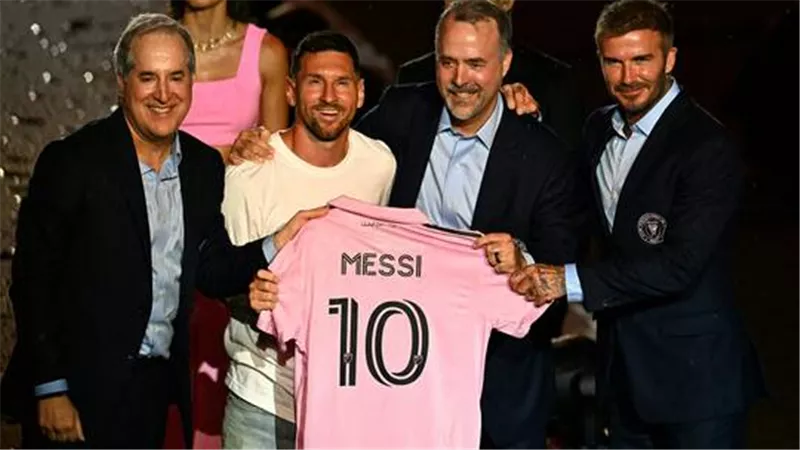 فيديو.. استقبال أسطوري ل