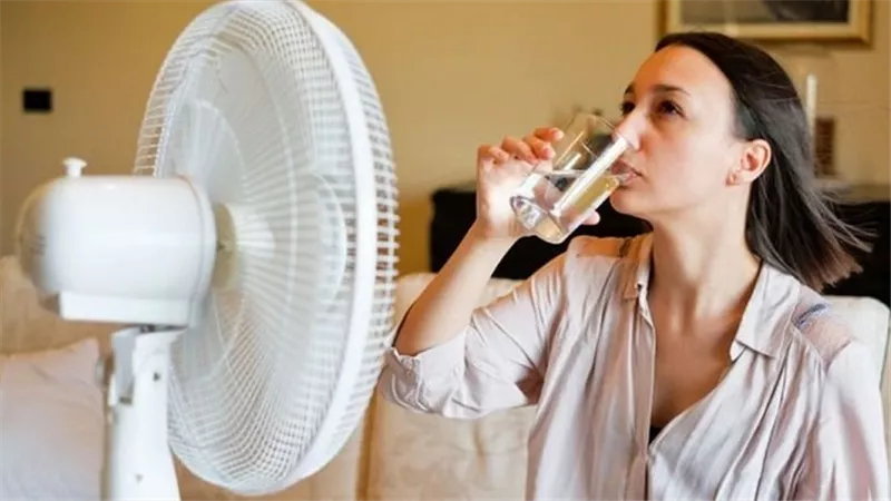 نصائح وارشادات حول كيفية التعامل في الطقس الحار