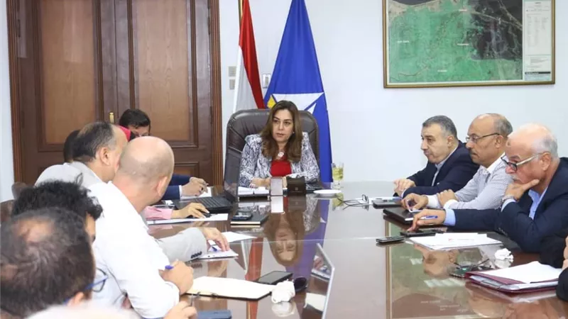 محافظ دمياط تستعرض مشروعات المبادرة الرئاسية 