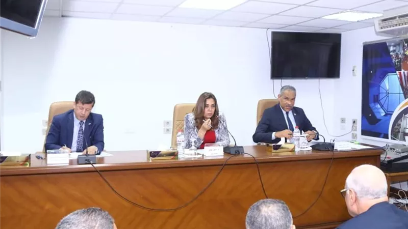 منال عوض: 